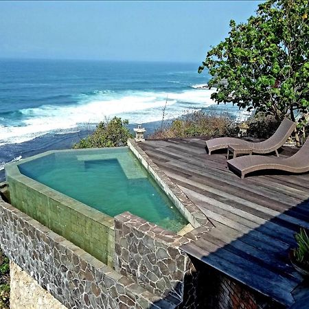 Batu Hill Villa Watukarung エクステリア 写真