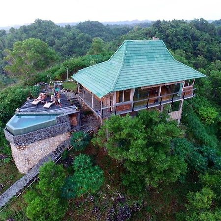 Batu Hill Villa Watukarung エクステリア 写真