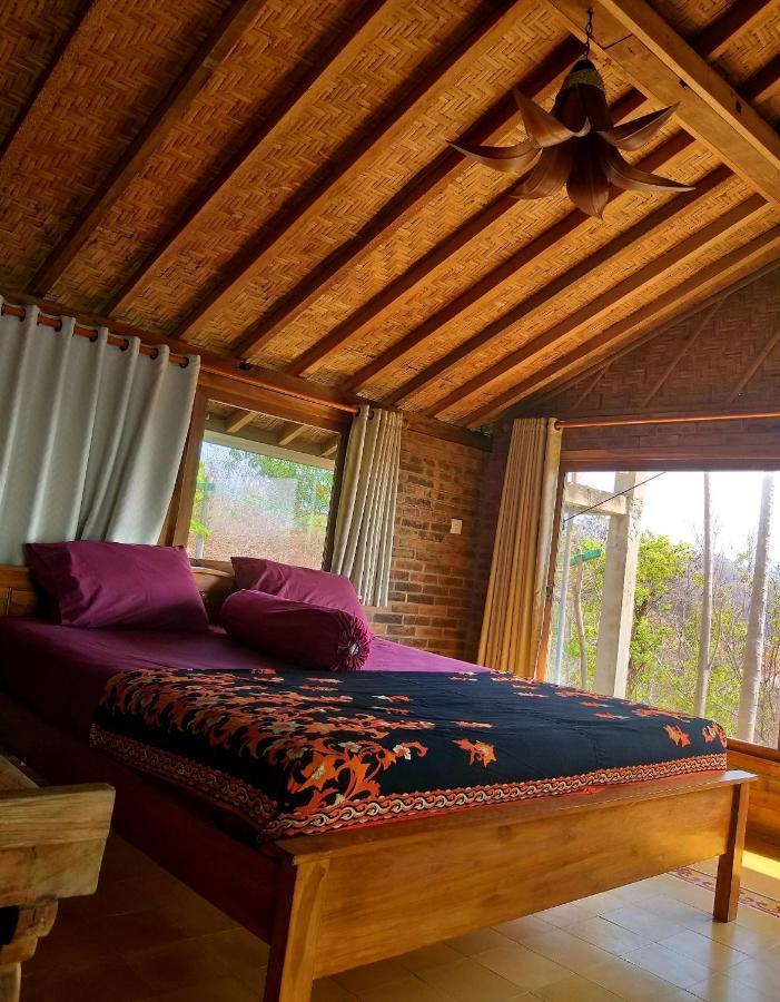 Batu Hill Villa Watukarung エクステリア 写真